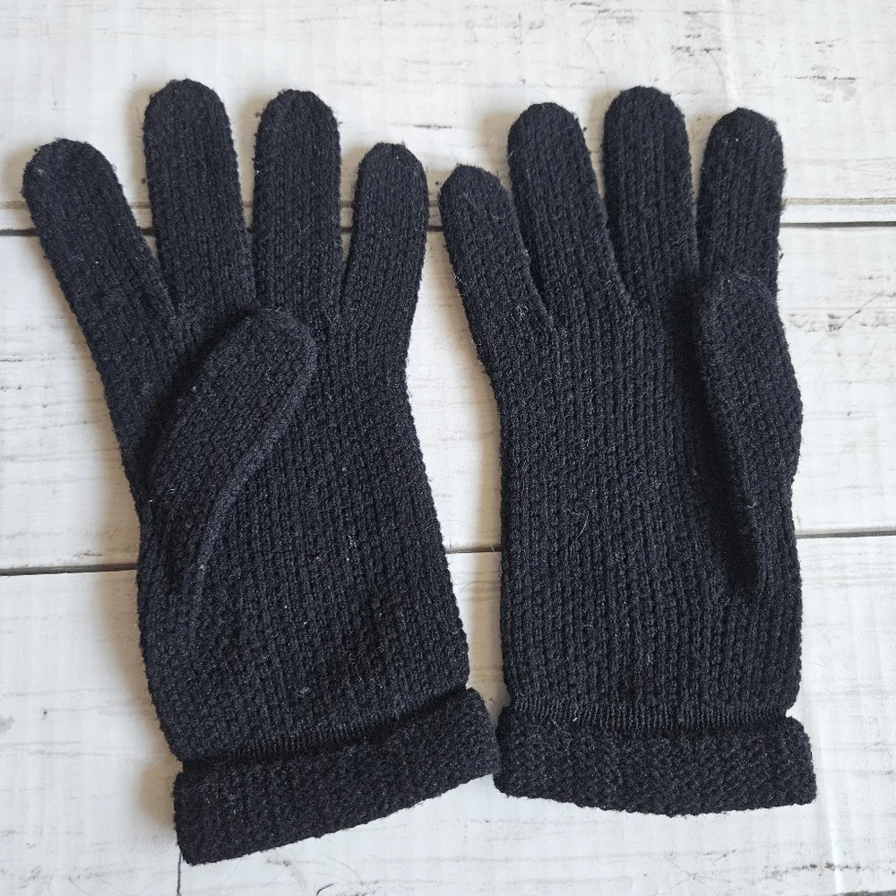 Vintage Black‎ Knit Gloves Beaded Embellishments